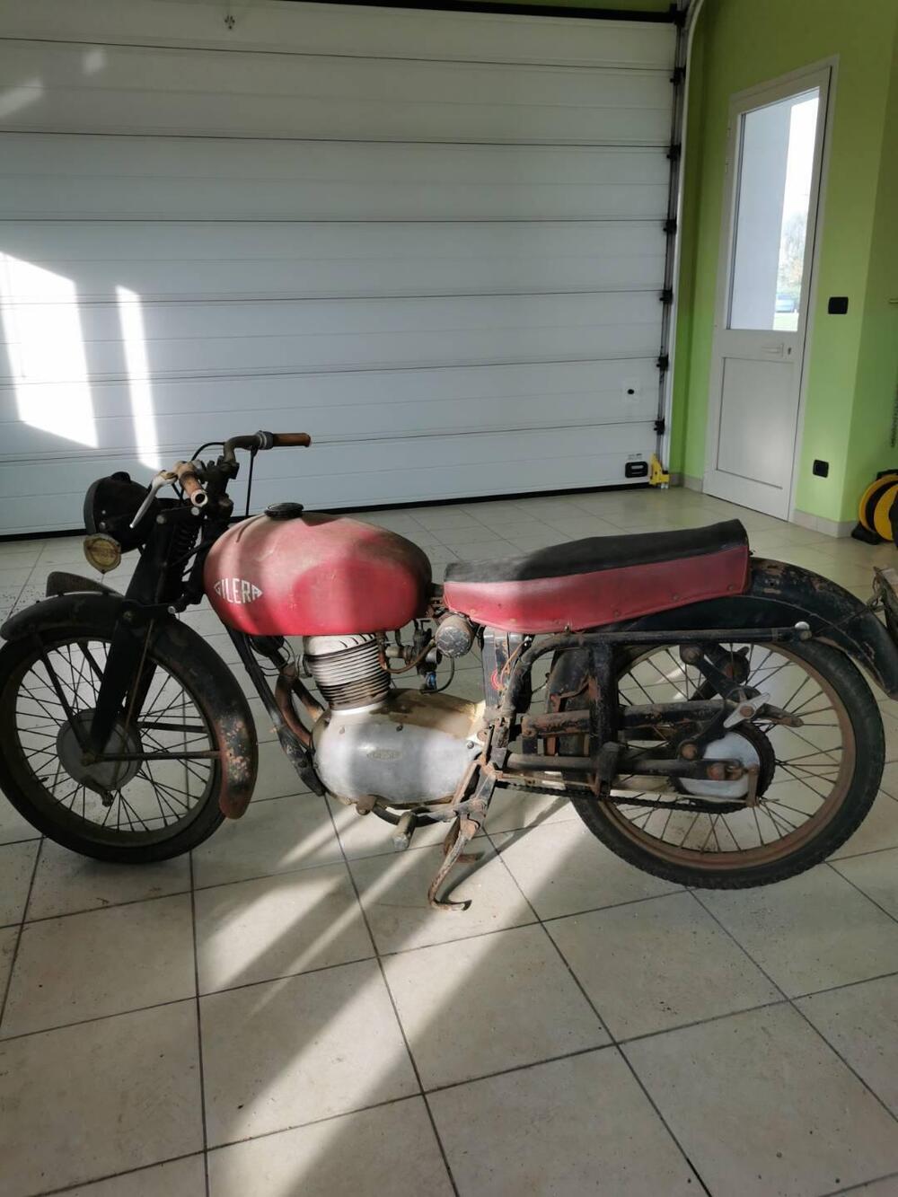 Gilera Turismo 150 (3)