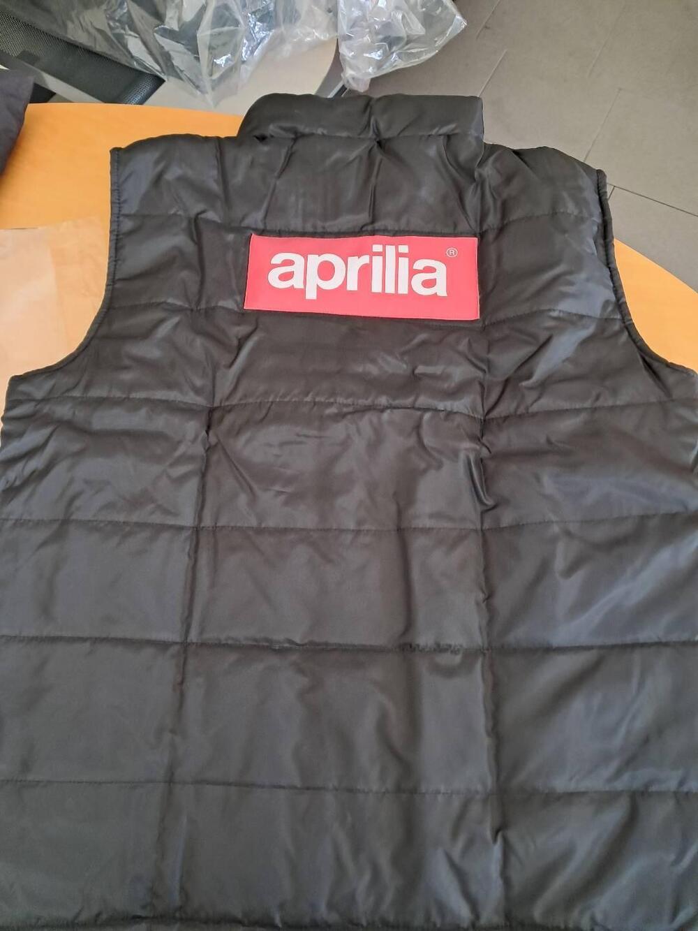 GIUBBINO APRILIA DA LAVORO TG L (2)