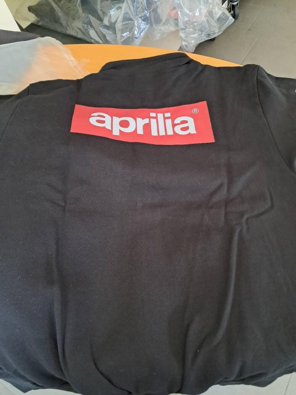 FELPA APRILIA TG XL (2)