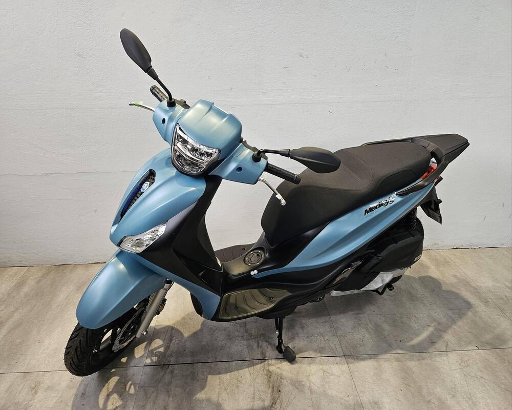 Piaggio Medley 125 S (2025) (2)