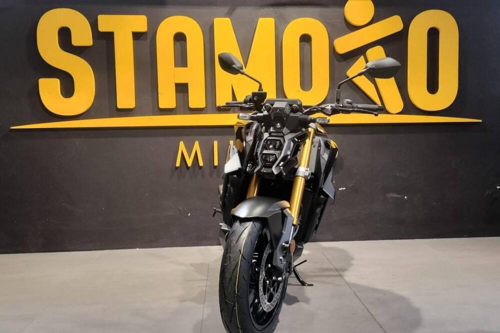 Suzuki GSX-S1000 EVO (2025) (3)