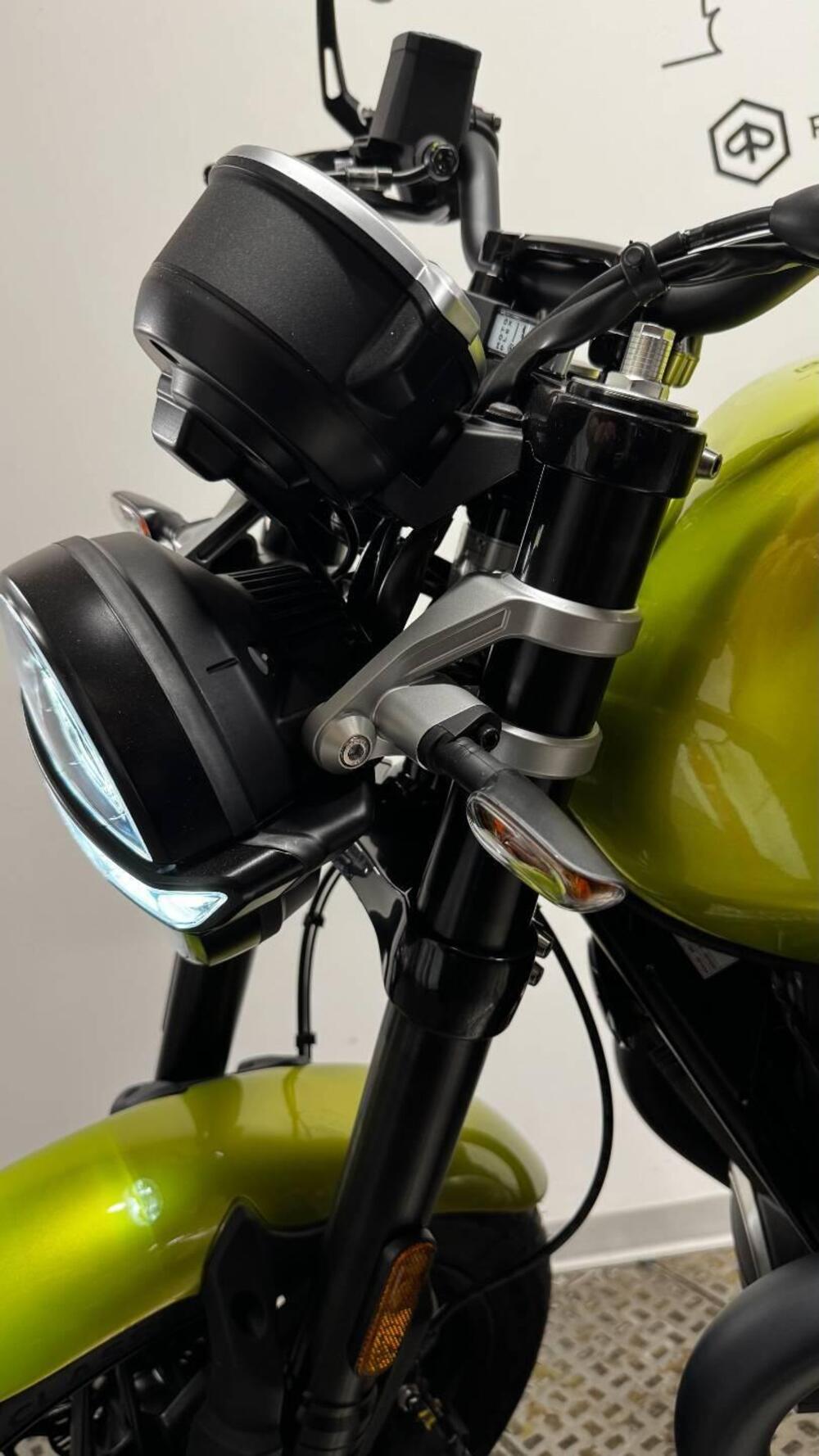 Moto Guzzi V7 Sport (2025) (7)