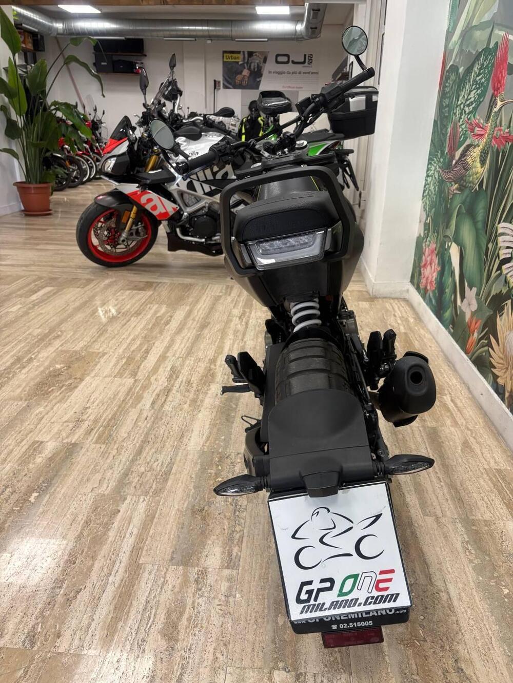 Husqvarna Svartpilen 401 (2018 - 19) (5)