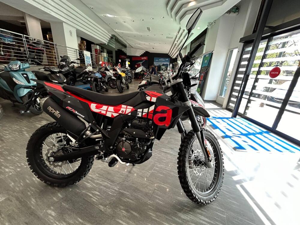 Aprilia RX 125 (2025) (4)