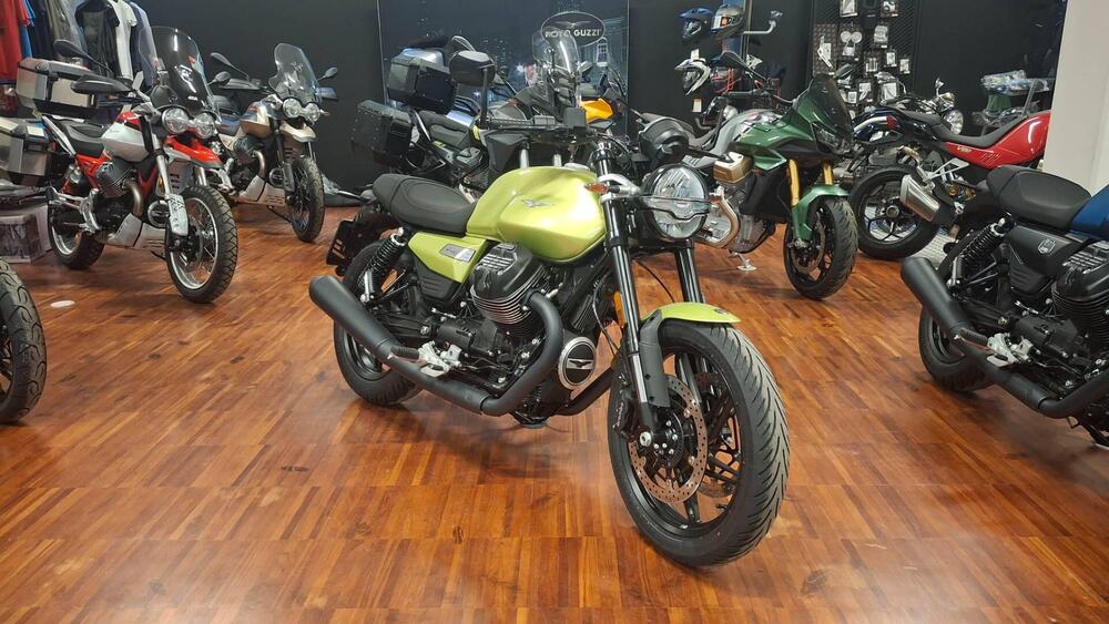 Moto Guzzi V7 Sport (2025)