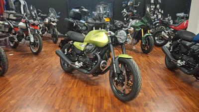 Moto Guzzi V7 Sport (2025) nuova