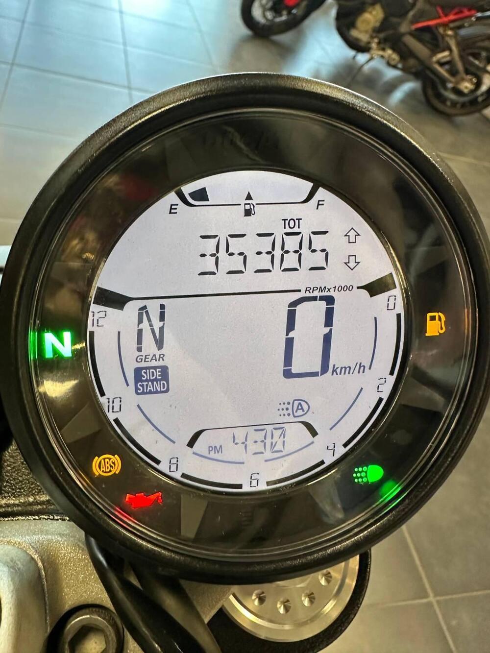 Ducati Scrambler 800 Icon Dark (2021 - 22) (4)