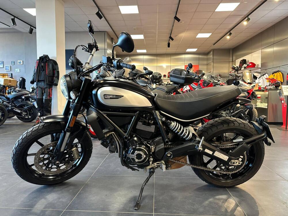Ducati Scrambler 800 Icon Dark (2021 - 22) (3)