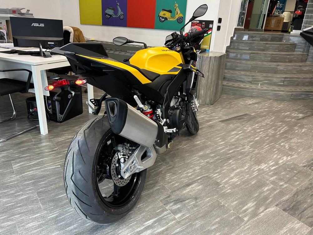Aprilia Tuono V4 (2025) (7)