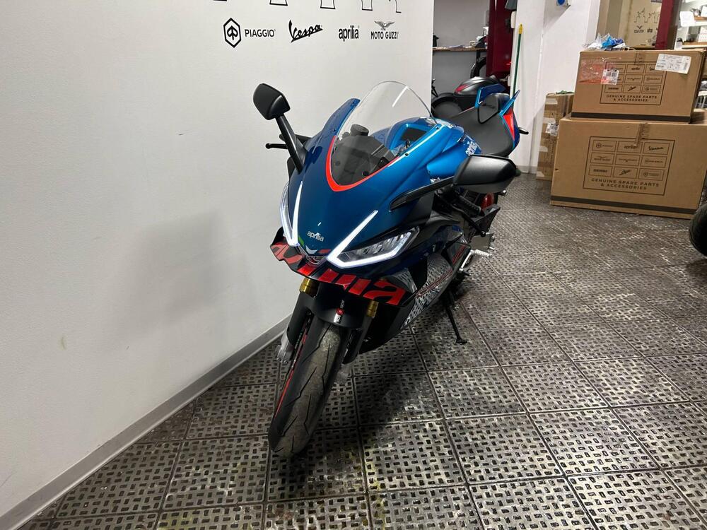 Aprilia RSV4 1100 (2025) (2)