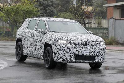 Nuova Jeep Compass: tutta elettrica in Europa, ancora termica altrove [Foto Spia]