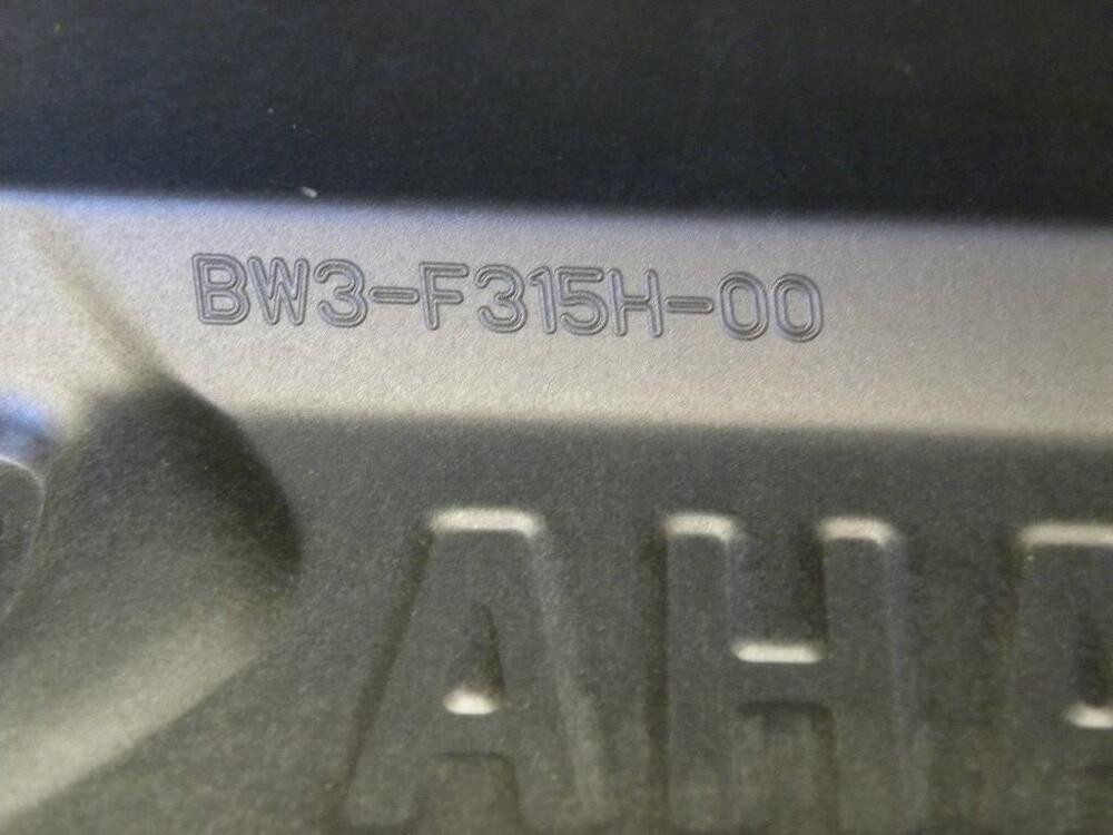 Abbellimenti motore/cambio dx e sx Yamaha FJR1300 (7)