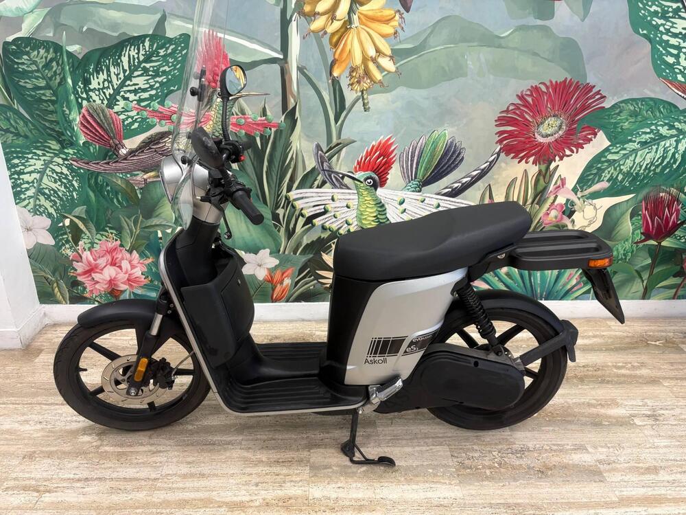 Askoll eS3 Evo 2.8 (2019 - 25) (2)