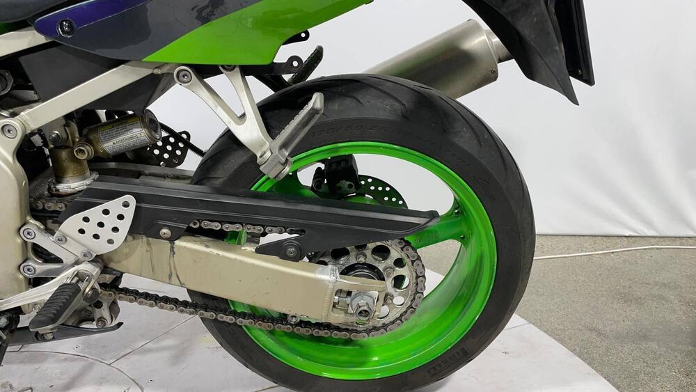 Kawasaki Ninja 600 ZX-6R (1998 - 99) (8)