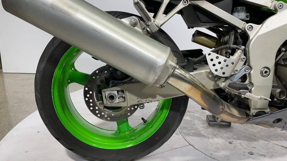 Kawasaki Ninja 600 ZX-6R (1998 - 99) (10)