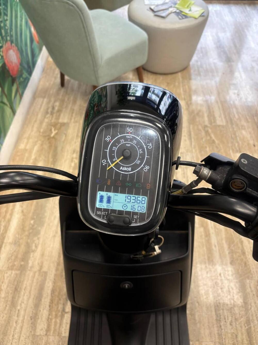 Askoll eS3 (2018 - 22) (5)