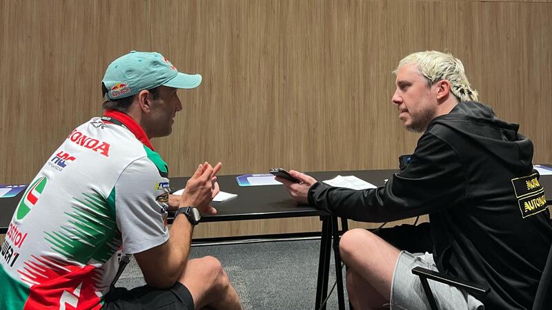 Un momento dell&#039;intervista di gioved&igrave; 10 aprile 2025 (foto di Irene Aneas)