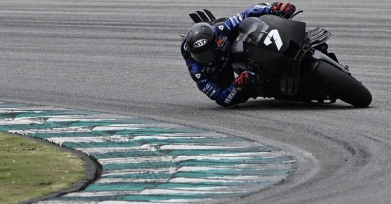 Moto GP. Gira a Valencia la V4 Yamaha