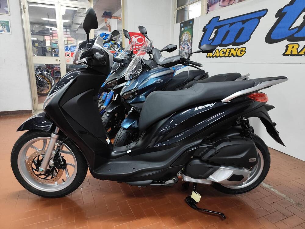 Piaggio Medley 125 (2025) (2)