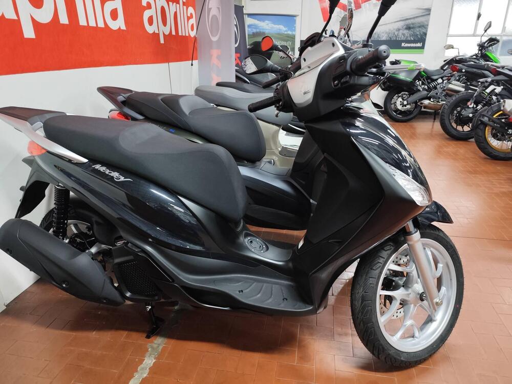 Piaggio Medley 125 (2025) (3)