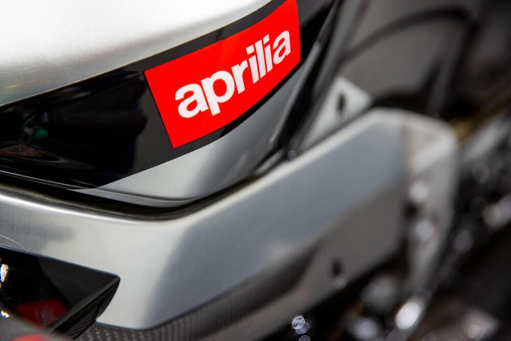 Aprilia RSV4 1100 X ex3ma (2024) (4)