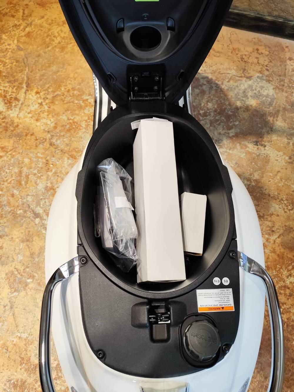 Vespa Primavera 150 (2024 - 25) (14)