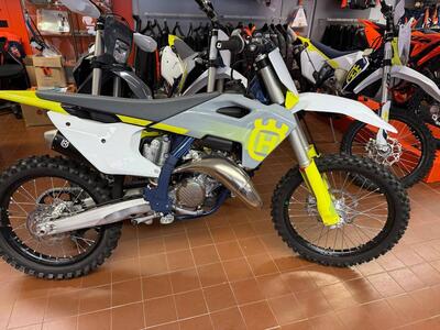 Husqvarna TC 125 (2024) nuova