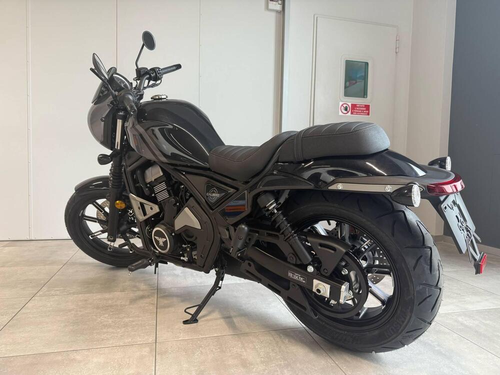 Moto Morini Calibro Custom (2024 - 25) (4)