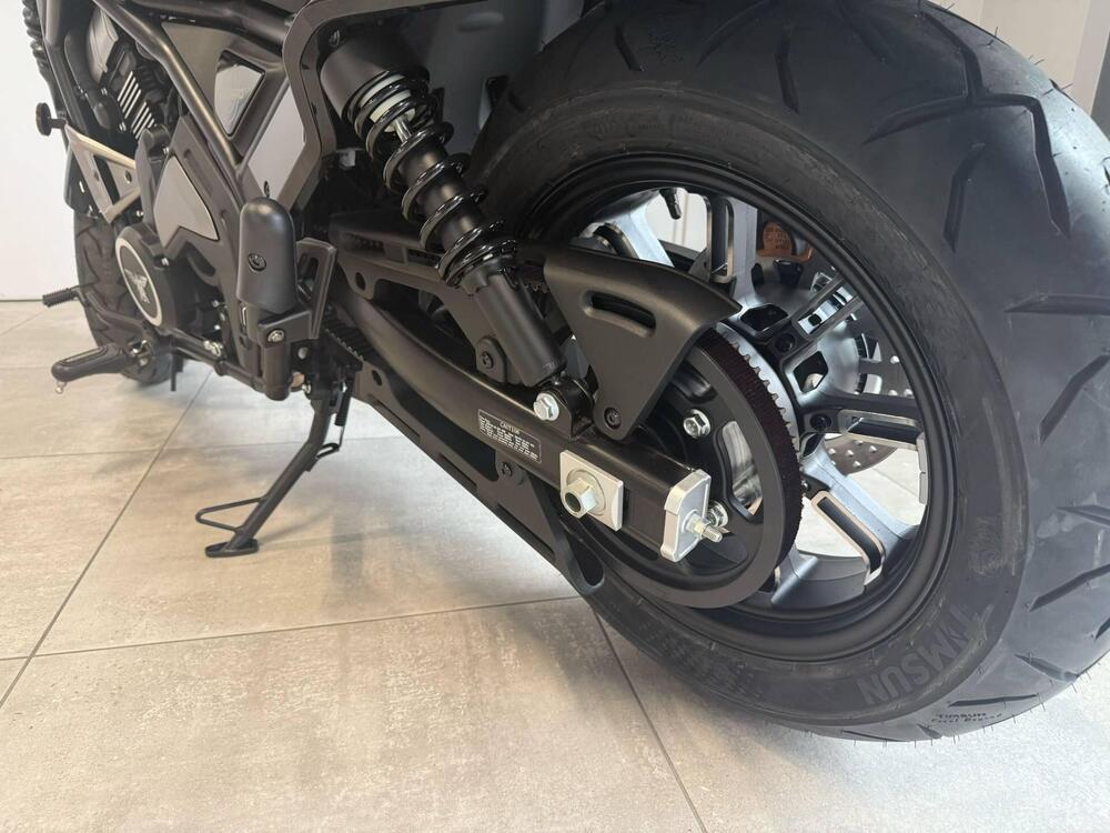 Moto Morini Calibro Custom (2024 - 25) (14)