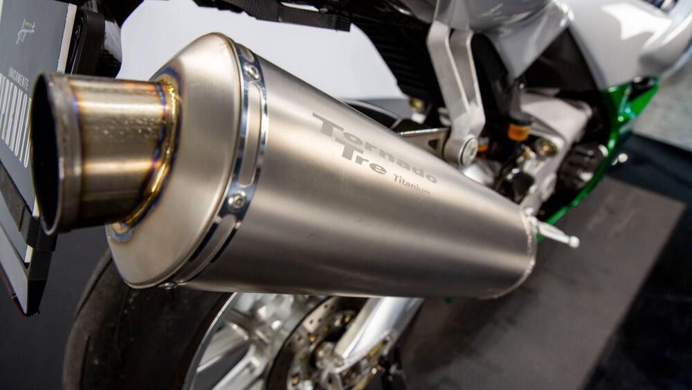 Benelli Tornado 900 Limited Edition (2000 - 05) (14)