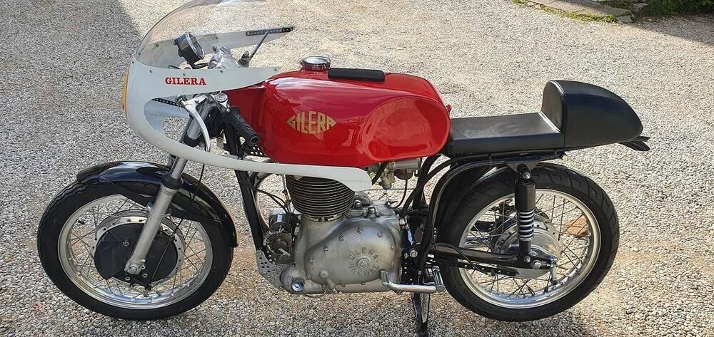 Gilera SATURNO PIUMA (6)