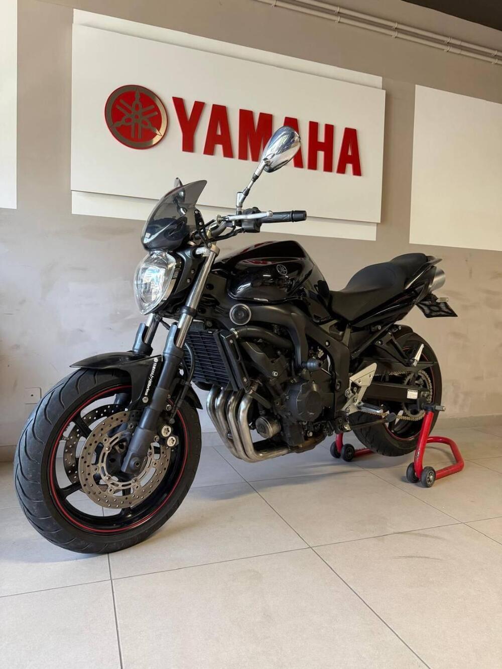 Yamaha FZ6 S2 (2007 - 11) (2)