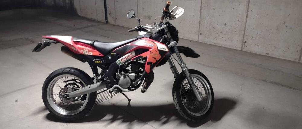 Aprilia SX 50 (2006 - 17) (2)