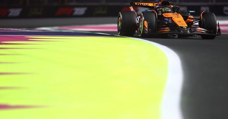 F1. GP Arabia Saudita, McLaren regola con Norris e Piastri le FP2 di Jeddah. Verstappen 3&deg; davanti a Leclerc. Hamilton in difficolt&agrave;