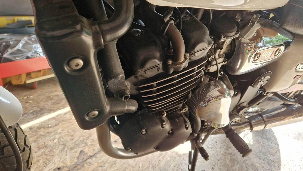 Triumph Legend TT 900 Dep. (1999 - 02) (3)