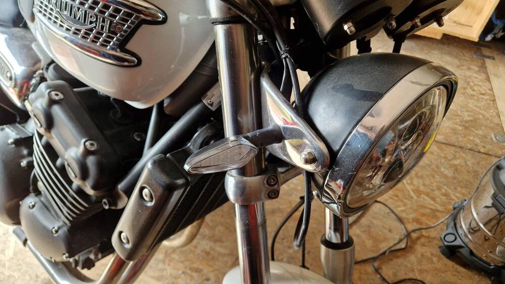 Triumph Legend TT 900 Dep. (1999 - 02) (10)