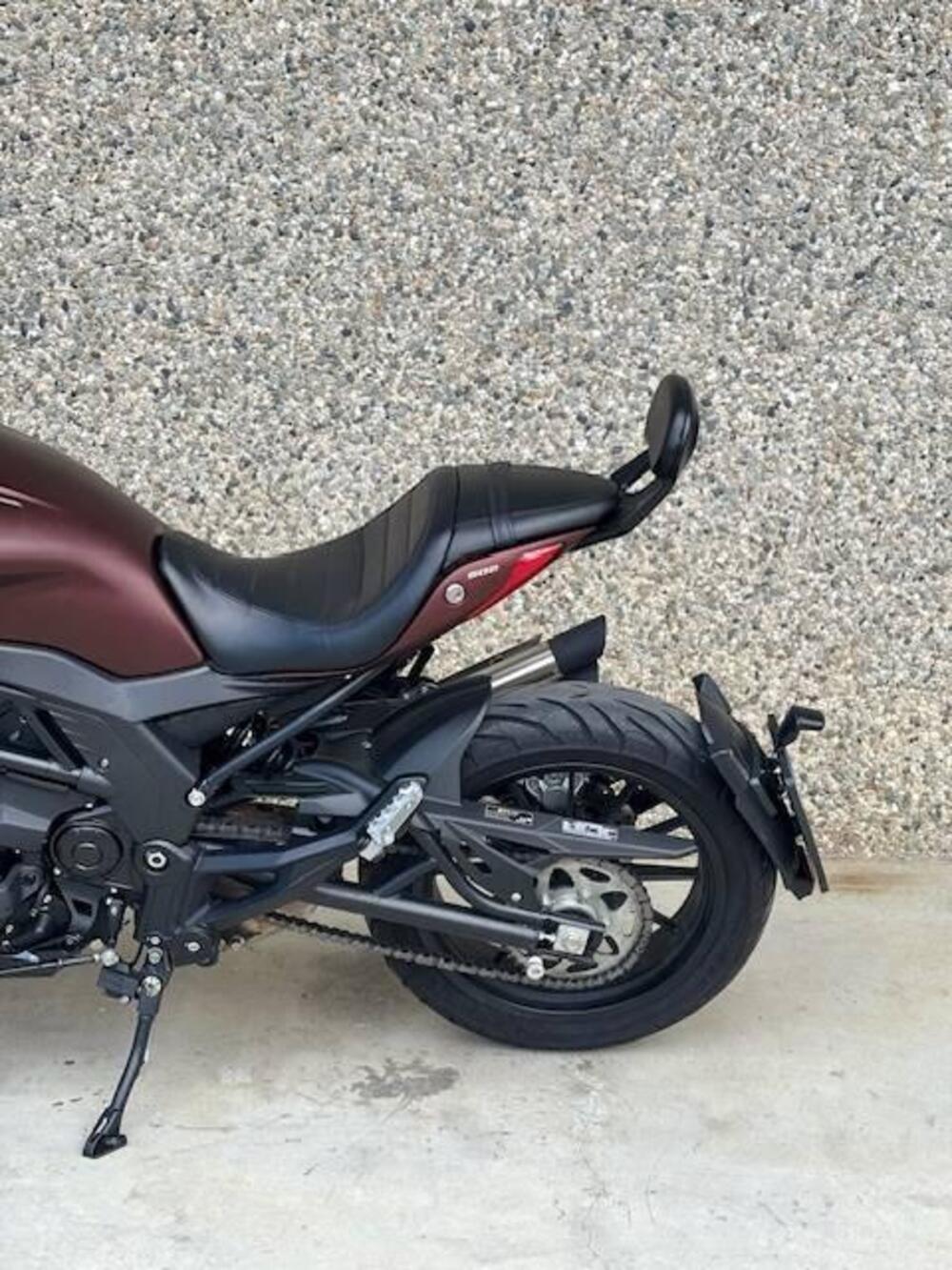 Benelli 502 C (2021 - 25) (3)