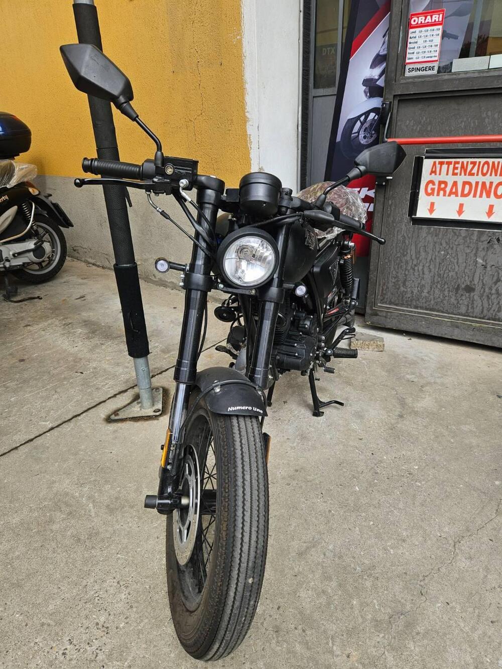 Archive Motorcycle AM 80 50 Cafe Racer (2022 - 24) (3)