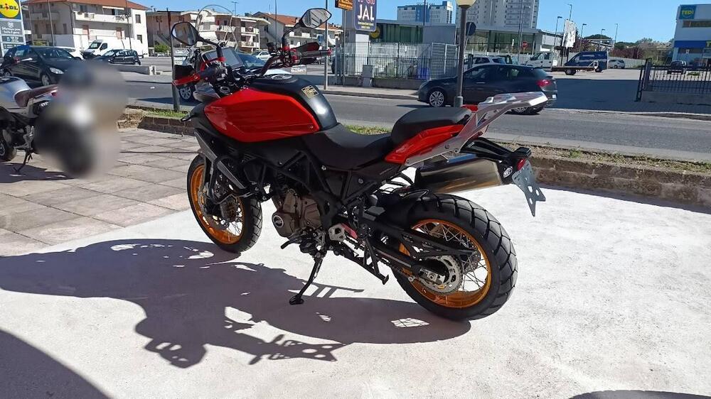 QJ Motor SRT 700 X (2024 - 25) (8)