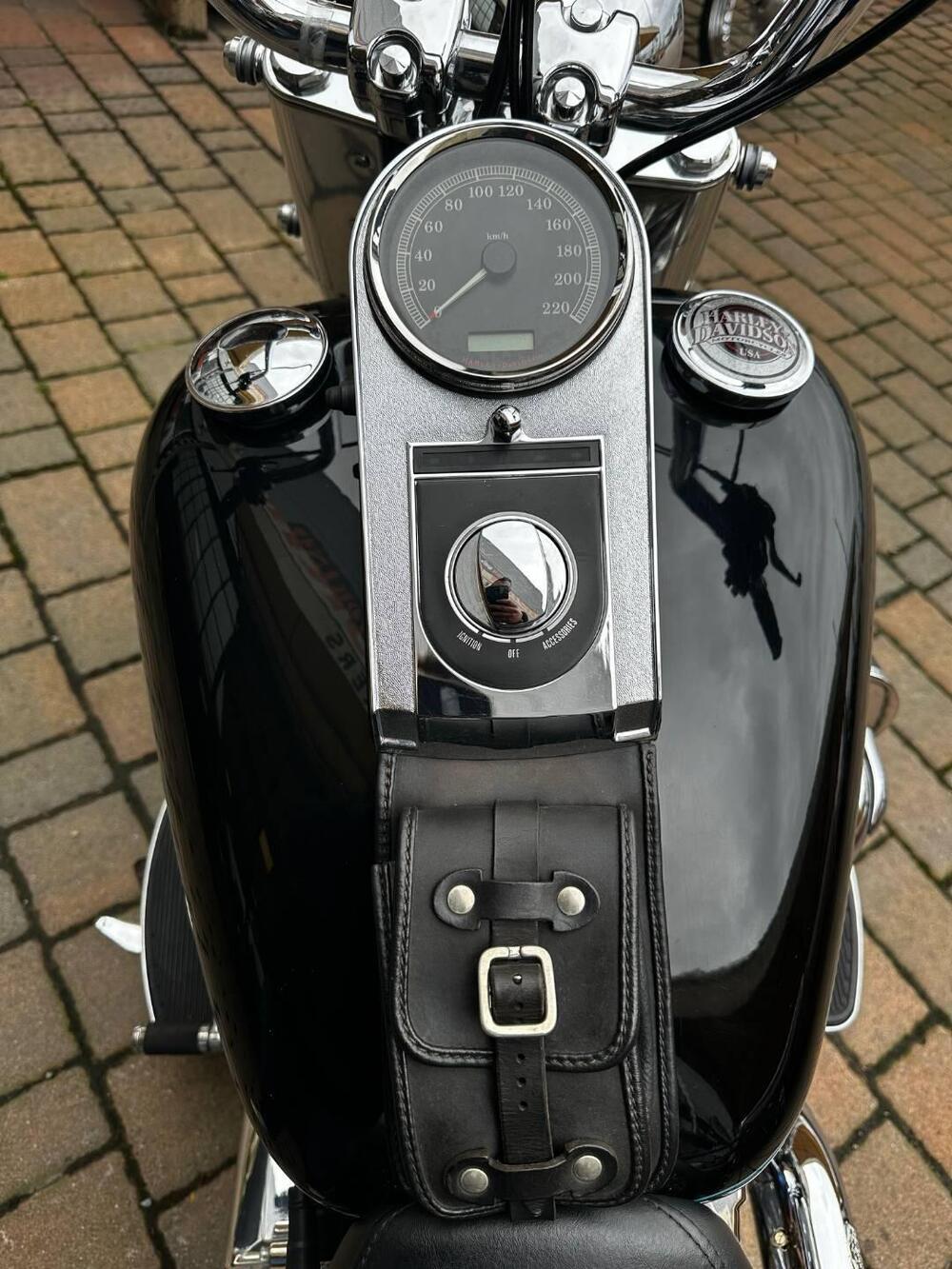 Harley-Davidson 1584 Fat Boy (2008 - 10) - FLSTF (11)