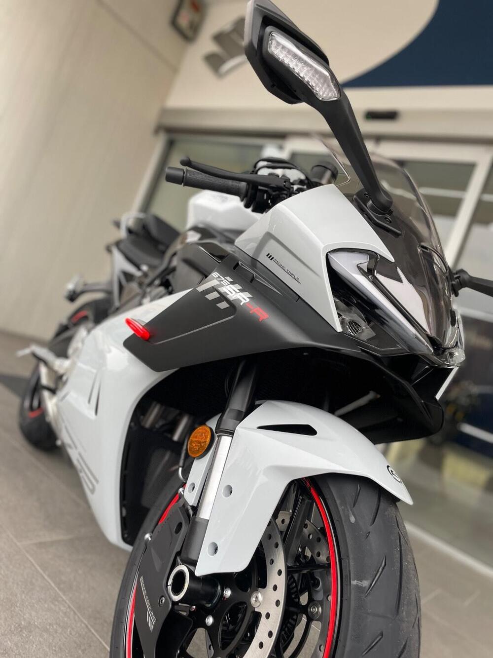 CFMOTO 675SR-R (2025) (6)