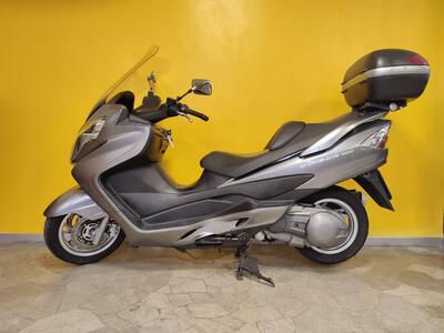 Suzuki Burgman AN 400 (2008 - 13) usata