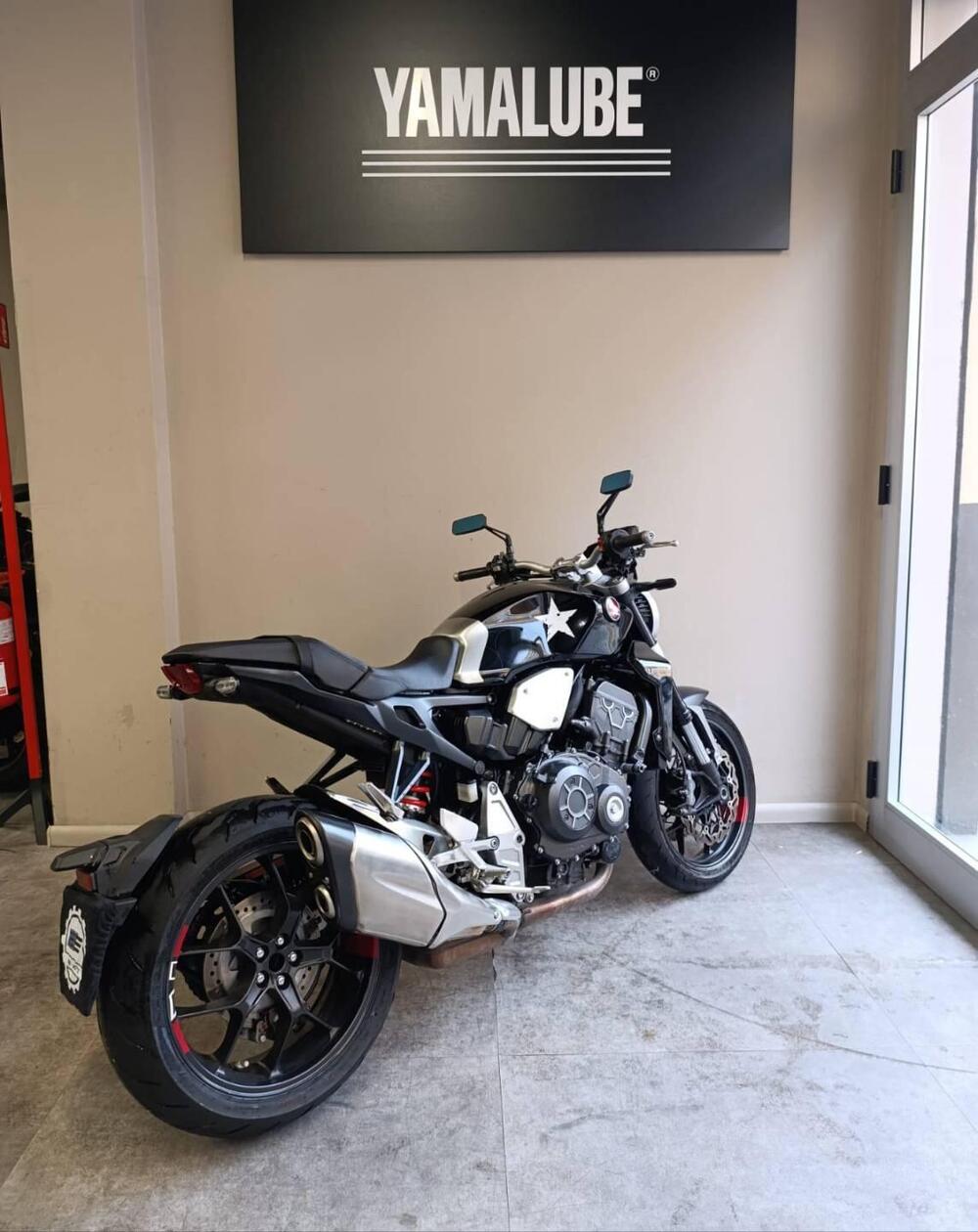 Honda CB 1000 R + Neo Sport Cafè (2019 - 20) (3)