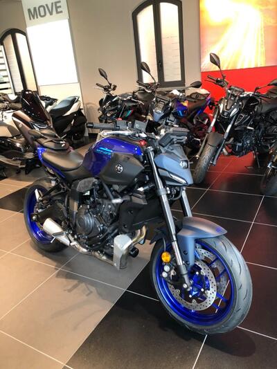 Yamaha MT-07 Y-AMT (2025) nuova