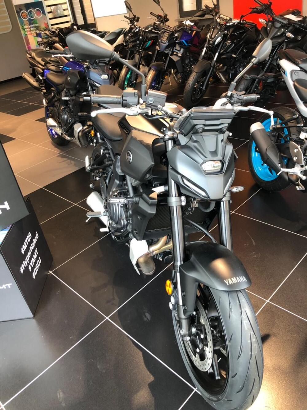 Yamaha MT-07 Y-AMT (2025 - 26)