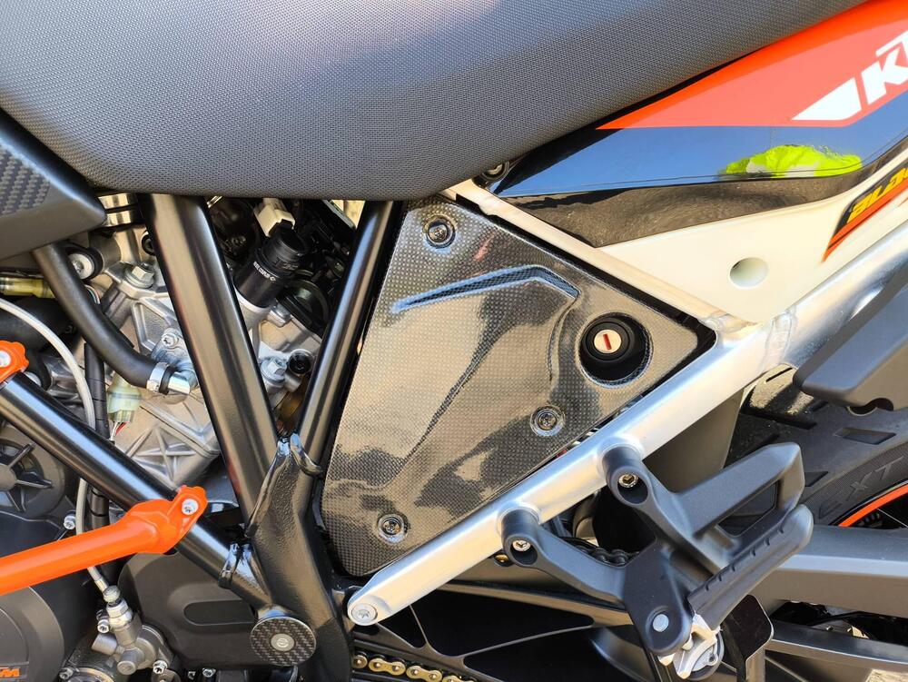 KTM 1050 Adventure (2015 - 16) (11)