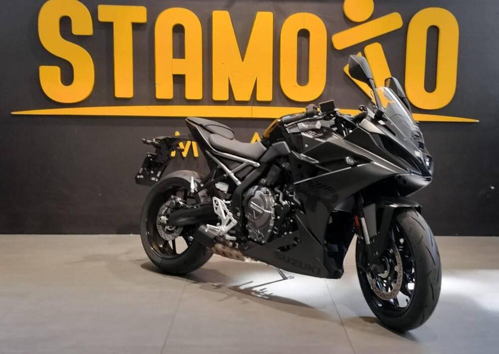 Suzuki GSX-8R (2024 - 25) (2)