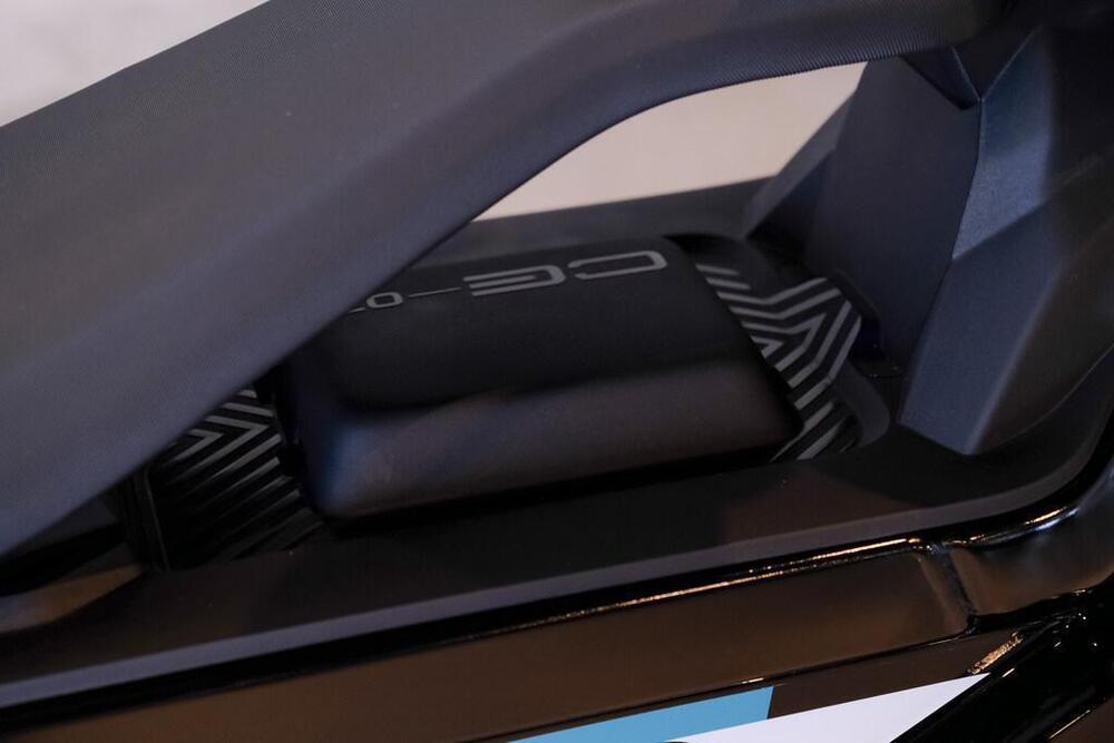 Bmw CE 02 AM (2024 - 26) (13)