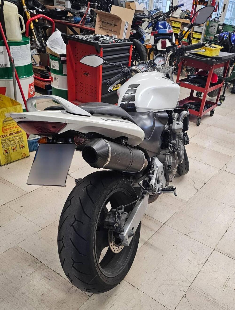 Honda Hornet 600 (2003 - 04) (7)