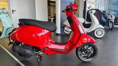 Vespa Sprint 50 (2021 - 24) nuova